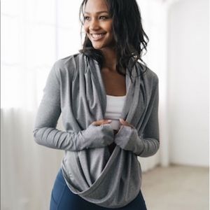 ZYIA Active Haze Yoga Shawl Size Large